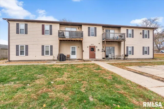 $599,900 | 2875 Taylor Avenue, Springfield, IL 62703