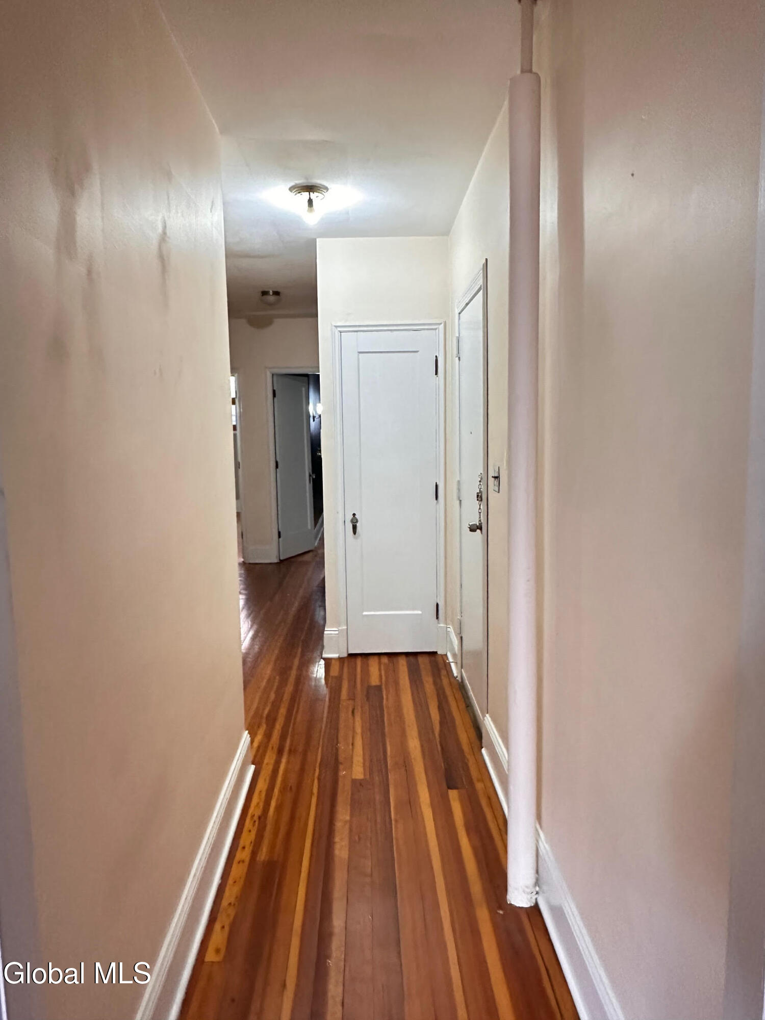 15 2nd Street, Unit 2 Troy, NY 12180 - Photo 5 of 10 `131``