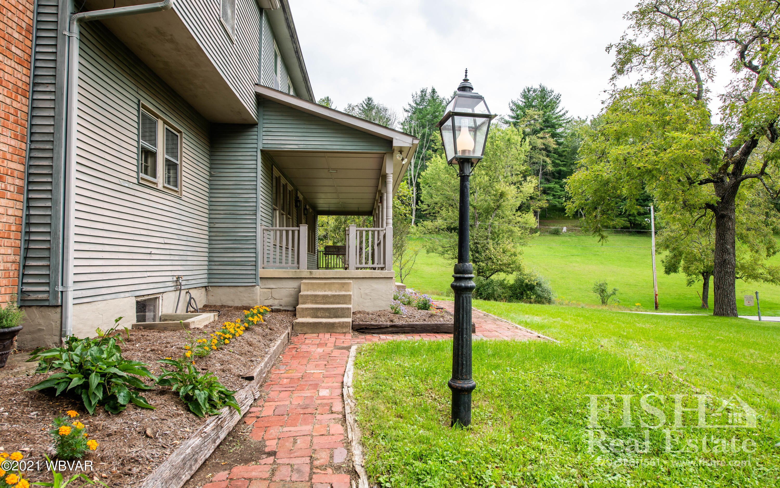 2335 Northway Rd Extension Williamsport, PA 17701 - Photo 4 of 40 Gallery Image 4