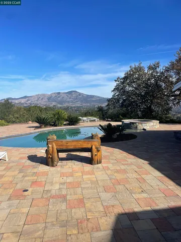 $2,650,000 | 300 Oak View Terrace, Danville, CA 94526