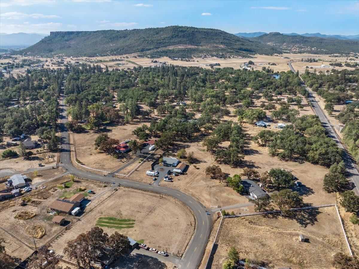 11615 Michael Road White City, OR 97503 - Photo 24 of 30 24-DJI_0343