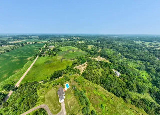 $899,000 | 10525 Antcliff Road, Brooklyn, MI 49230