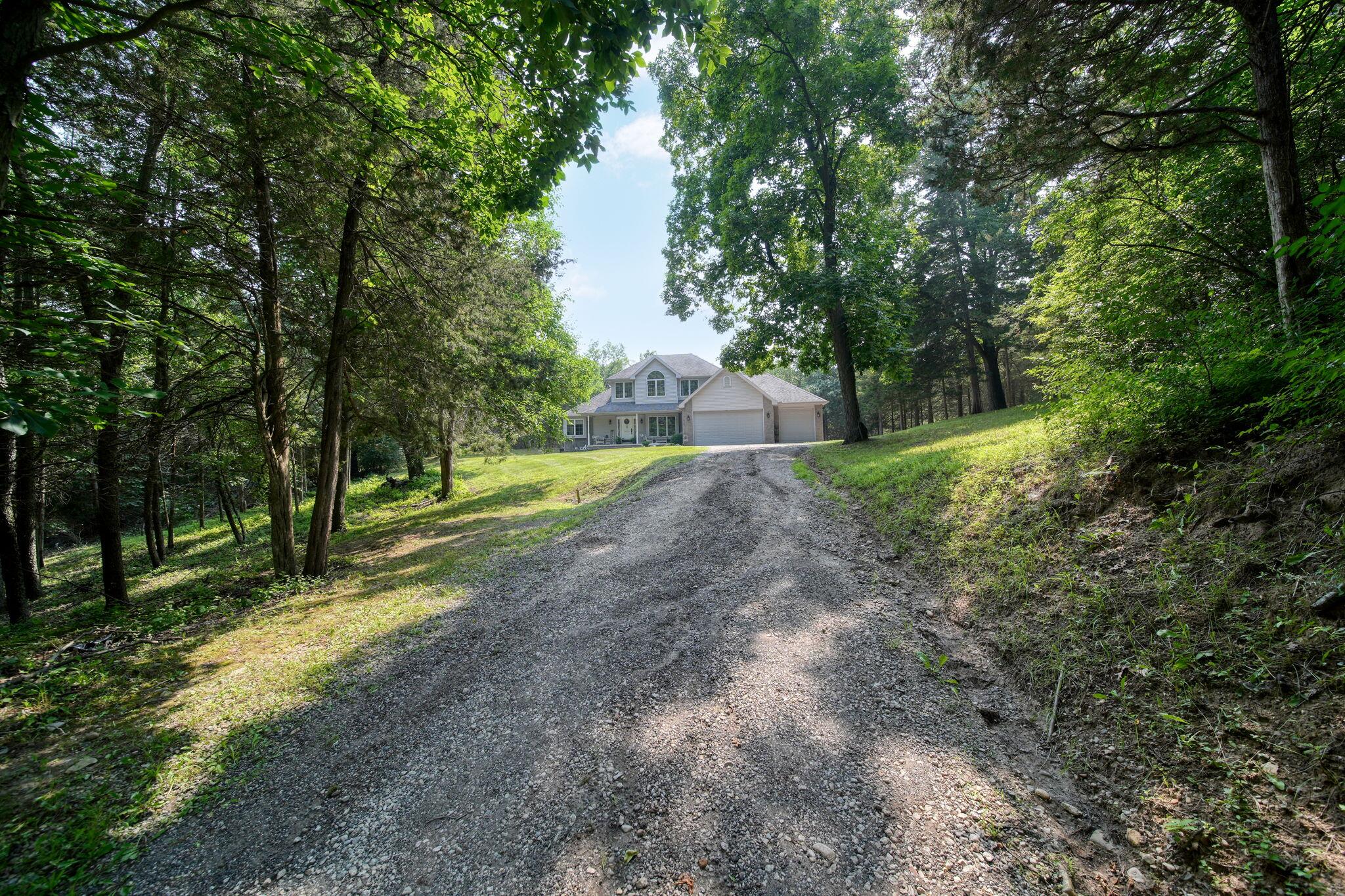 10525 Antcliff Road Brooklyn, MI 49230 - Photo 7 of 76 1-web-or-mls-DSC03807_HDR