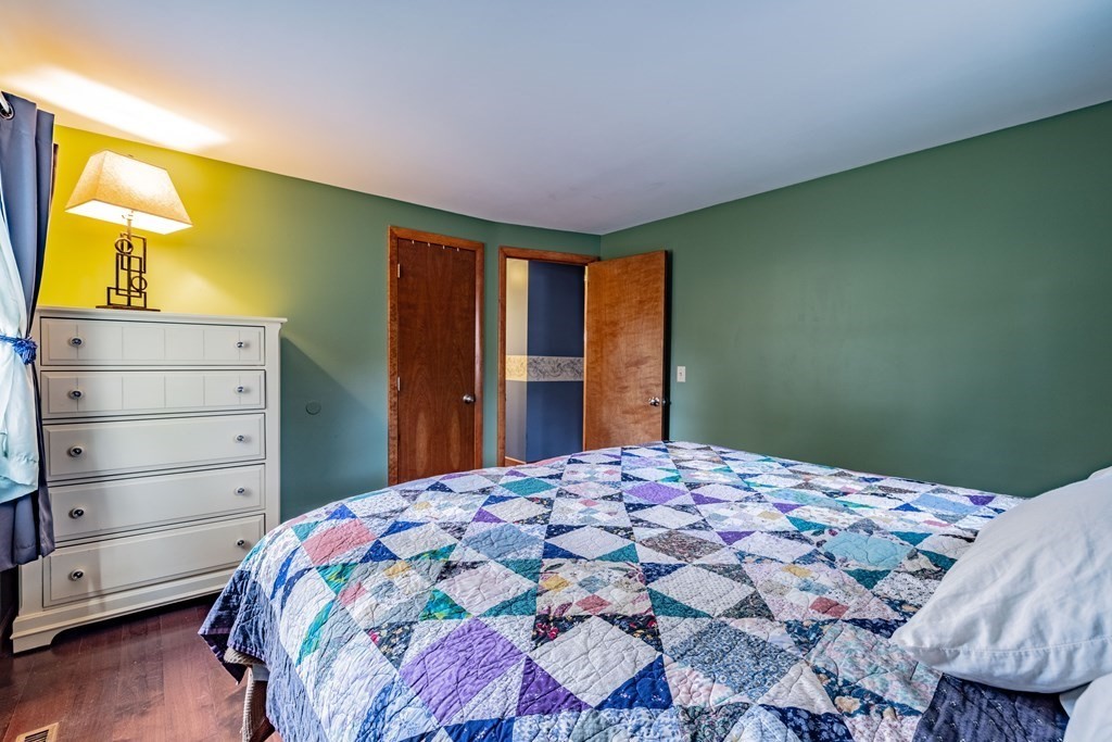 41 Saffron Circle Springfield, MA 01129 - Photo 14 of 30