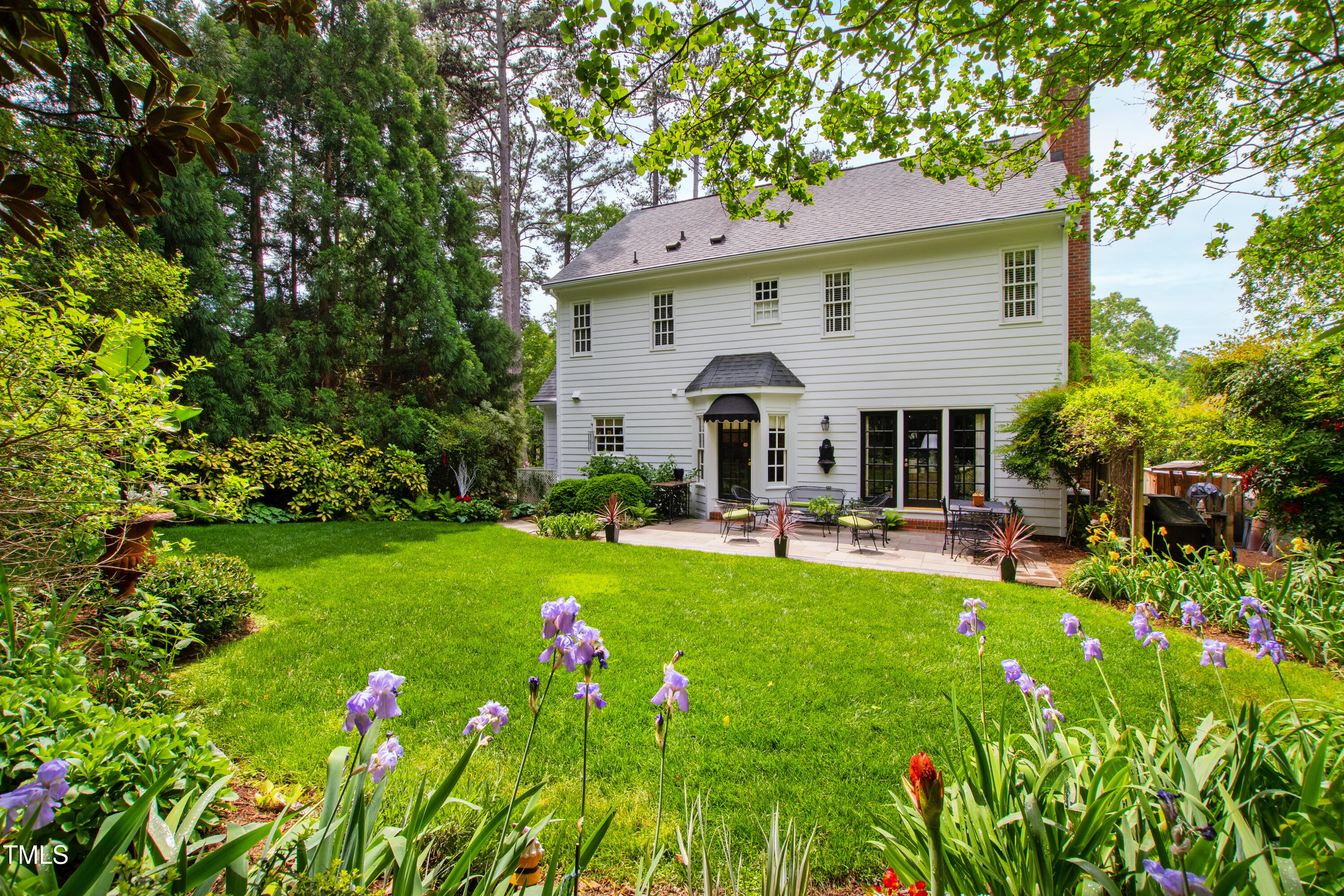 1904 Victoria Road Raleigh, NC 27608 - Photo 30 of 63 9