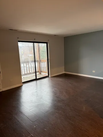 $1,750 | 2264 Abbeywood Drive, Unit B, Lisle, IL 60532