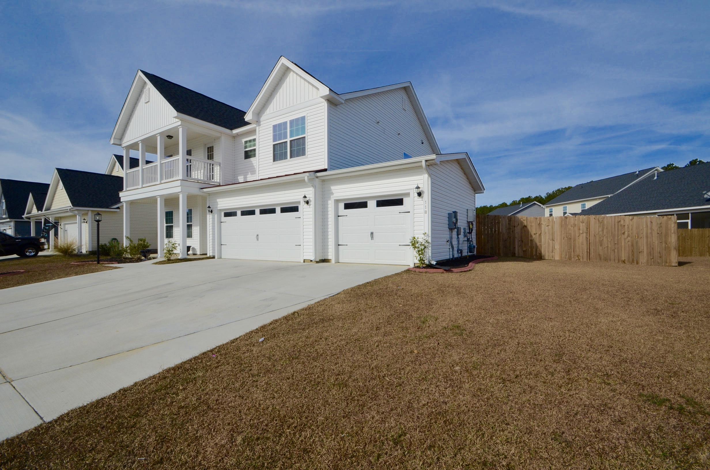 118 Cooks Rest Lane Moncks Corner, SC 29461 - Photo 3 of 40 DSC_0744