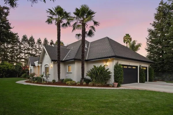 $1,999,000 | 12350 Foothill Avenue, San Martin, CA 95046