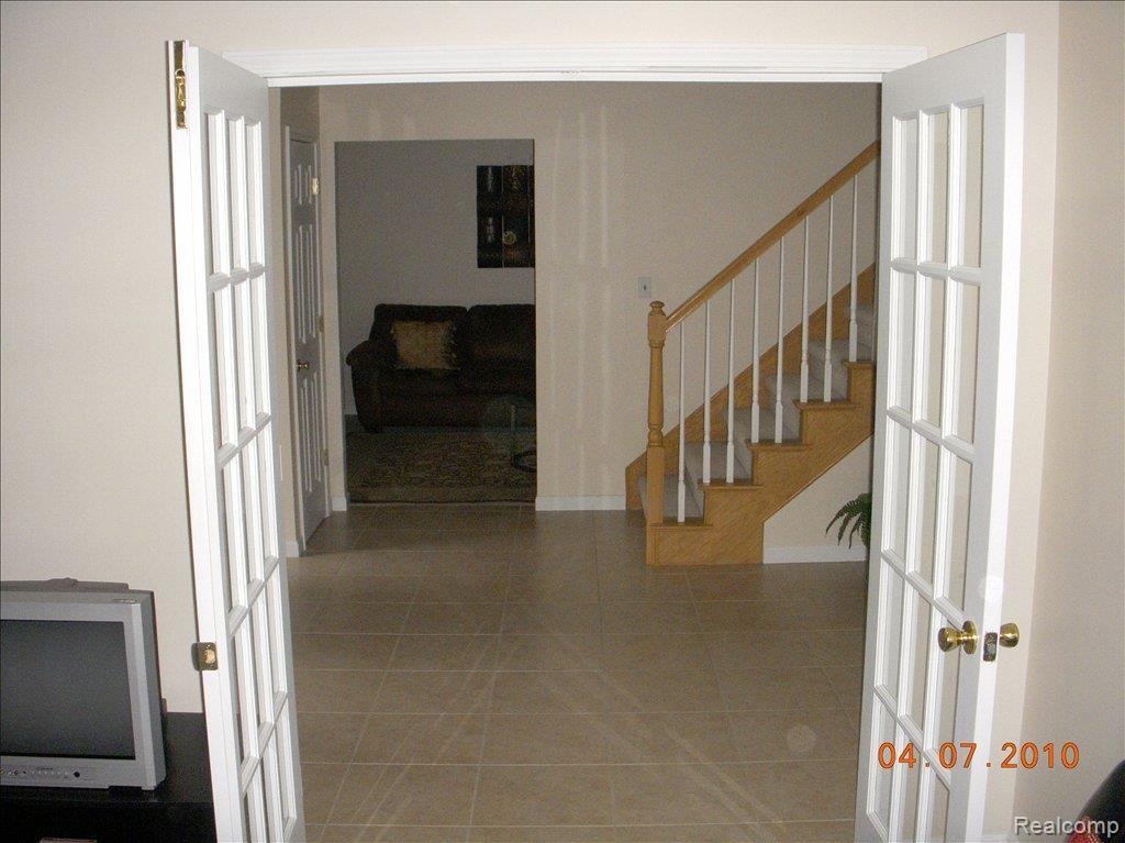 2543 Dover Rochester, MI 48309 - Photo 7 of 13 Dover07
