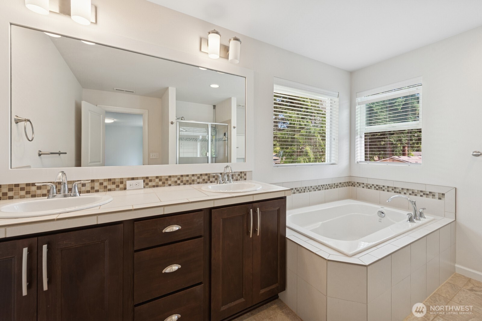 3632 198th Place Southeast Bothell, WA 98012 - Photo 16 of 24