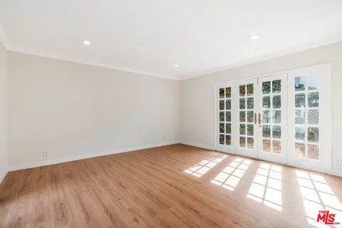 $11,995,000 | 426 Georgina Avenue, Santa Monica, CA 90402