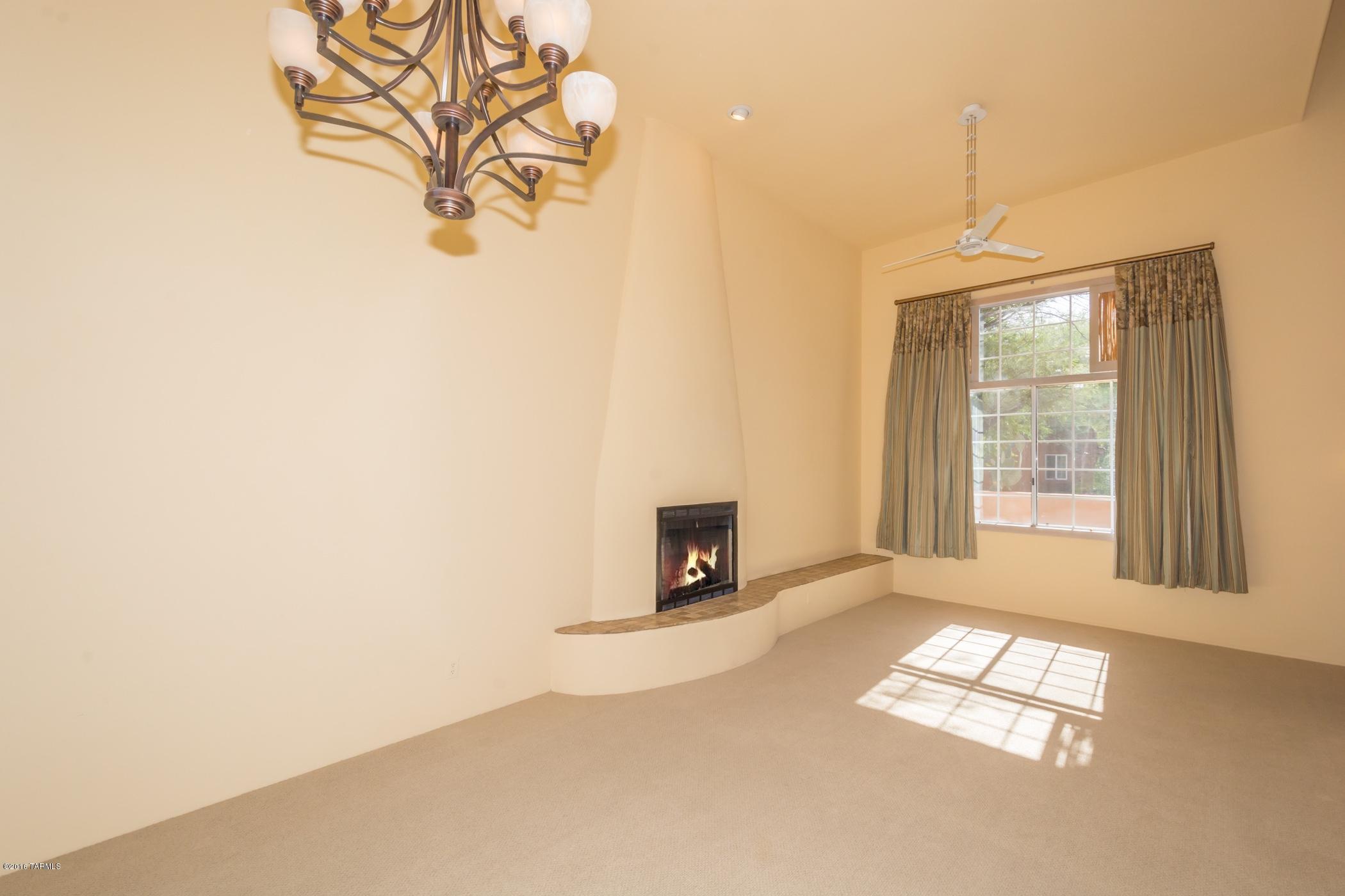 3082 Palomino Park Loop Tucson, AZ 85712 - Photo 5 of 32