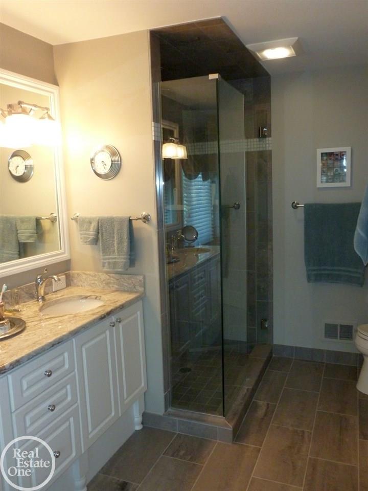1901 Grayslake Drive Rochester Hills, MI 48306 - Photo 35 of 45