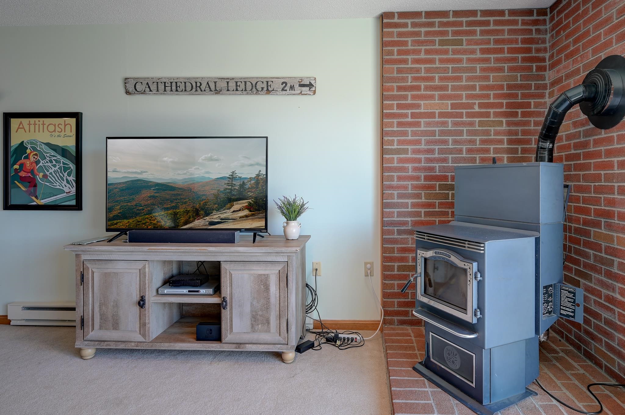 38 Eagle Ridge Intervale, NH 03845 - Photo 6 of 38 Gallery Image 6