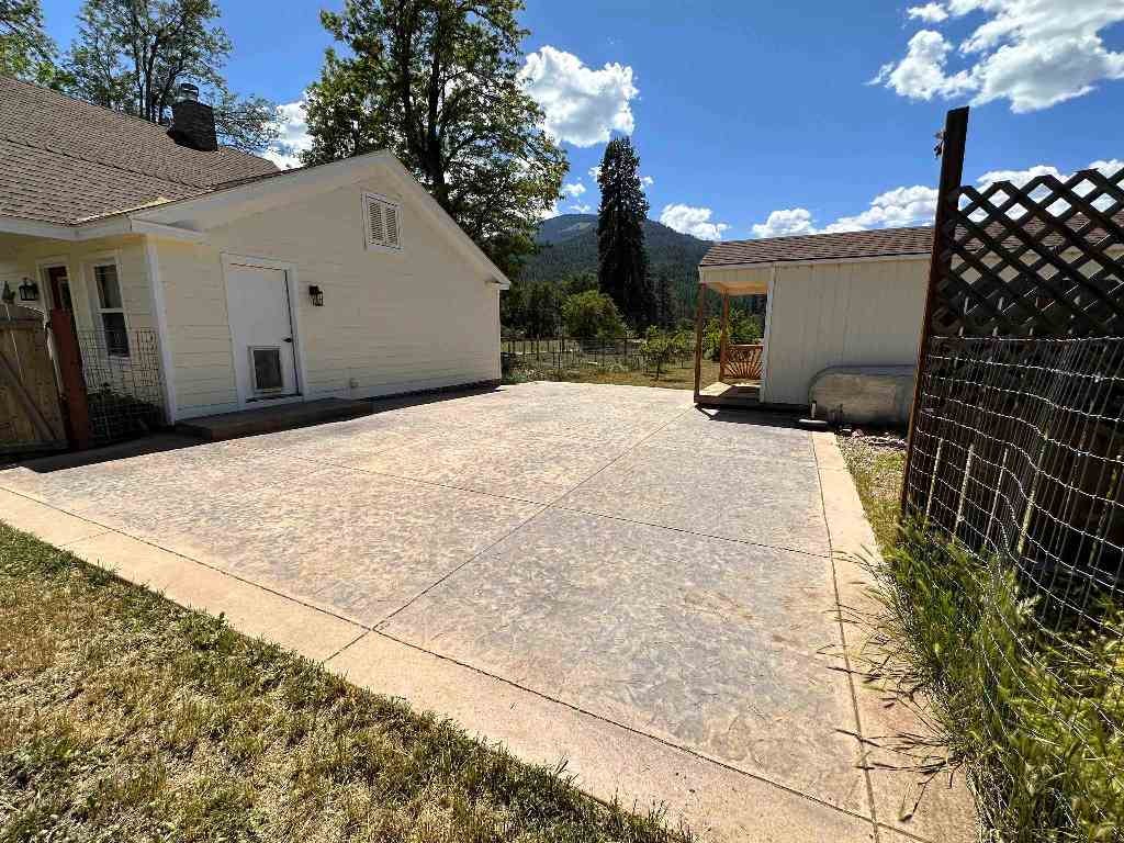9317 Scott River Road Fort Jones, CA 96032 - Photo 5 of 47 Gallery Image 5