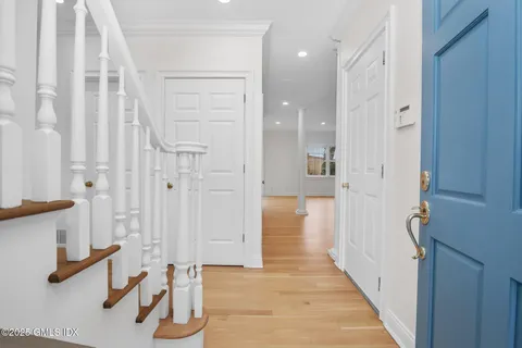 $9,999,999 | 147 Holly Hill Lane, Greenwich, CT 06830