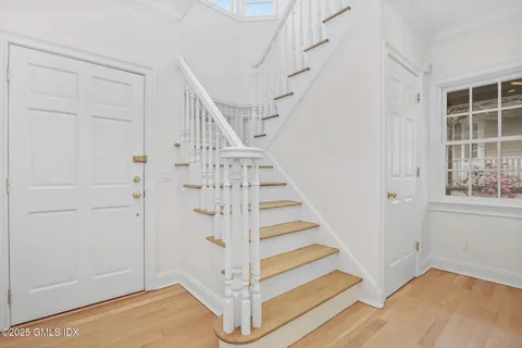 $9,999,999 | 147 Holly Hill Lane, Greenwich, CT 06830