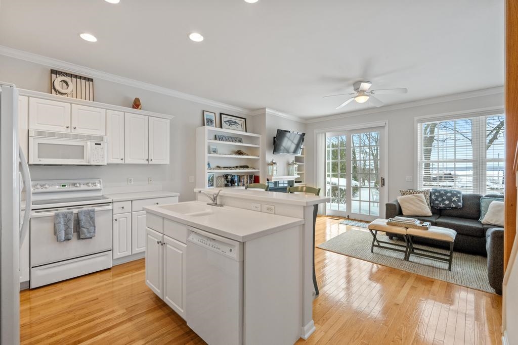 13354 Stover Road, Unit 2 Charlevoix, MI 49720 - Photo 4 of 35 Gallery Image 4