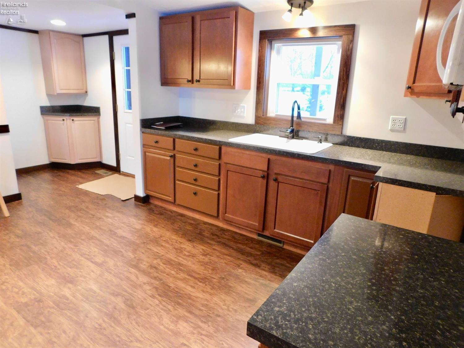 3878 Peru West Section Line Road Monroeville, OH 44847 - Photo 8 of 25 Gallery Image 8