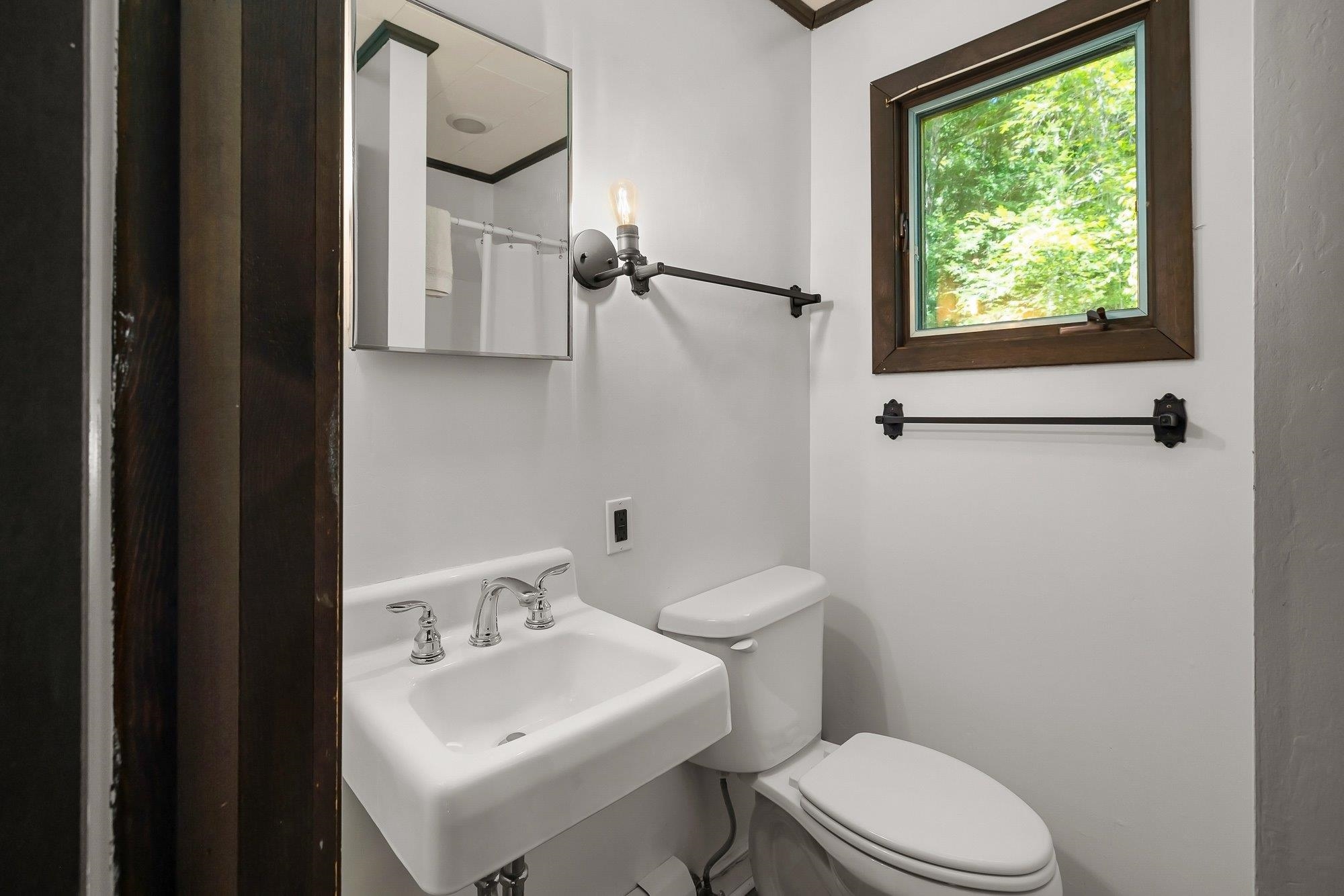 208 Forest Lane Stowe, VT 05672 - Photo 15 of 16
