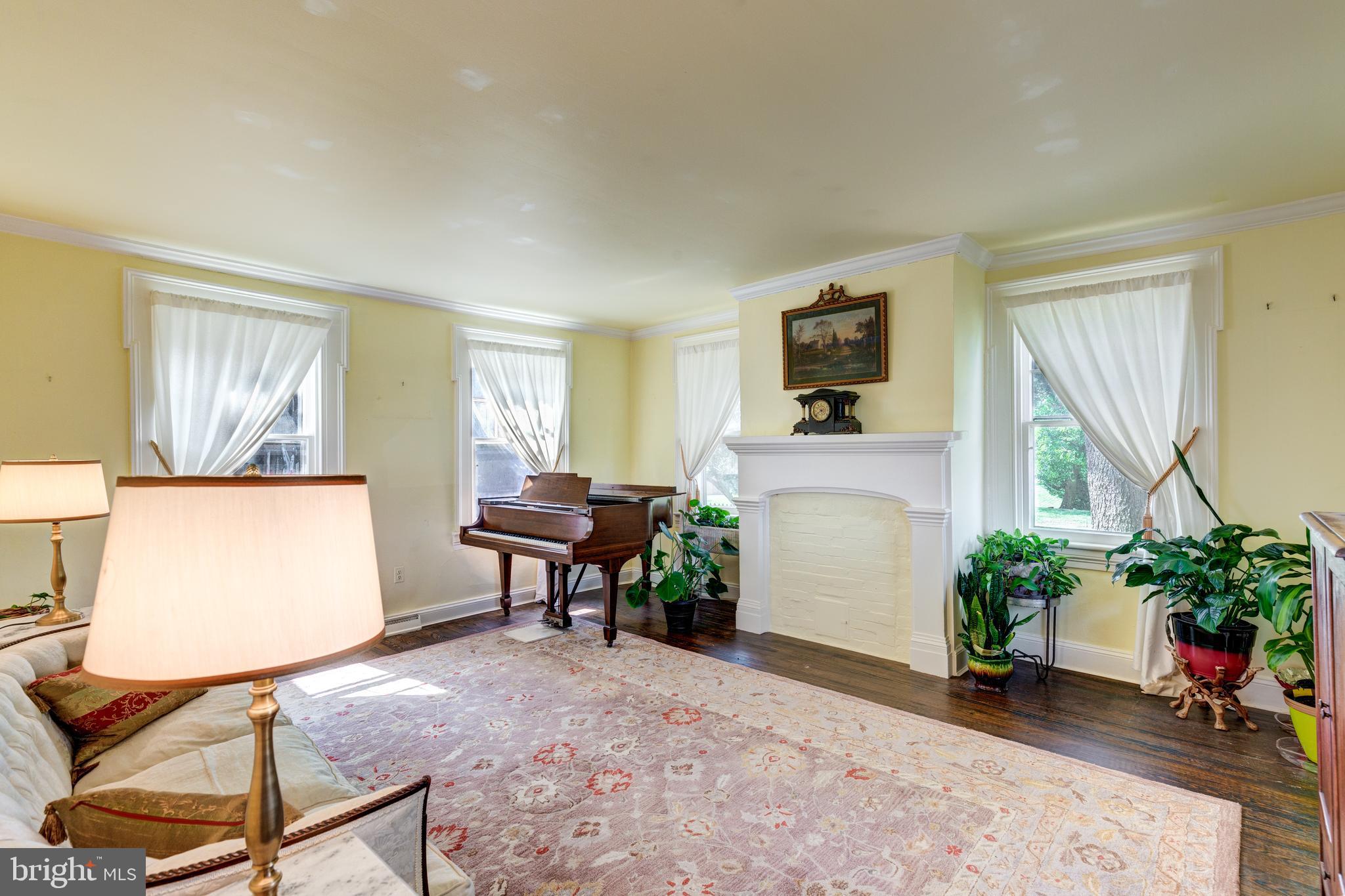 1401 Mckinstrys Mill Road New Windsor, MD 21776 - Photo 2 of 79 Gallery Image 2