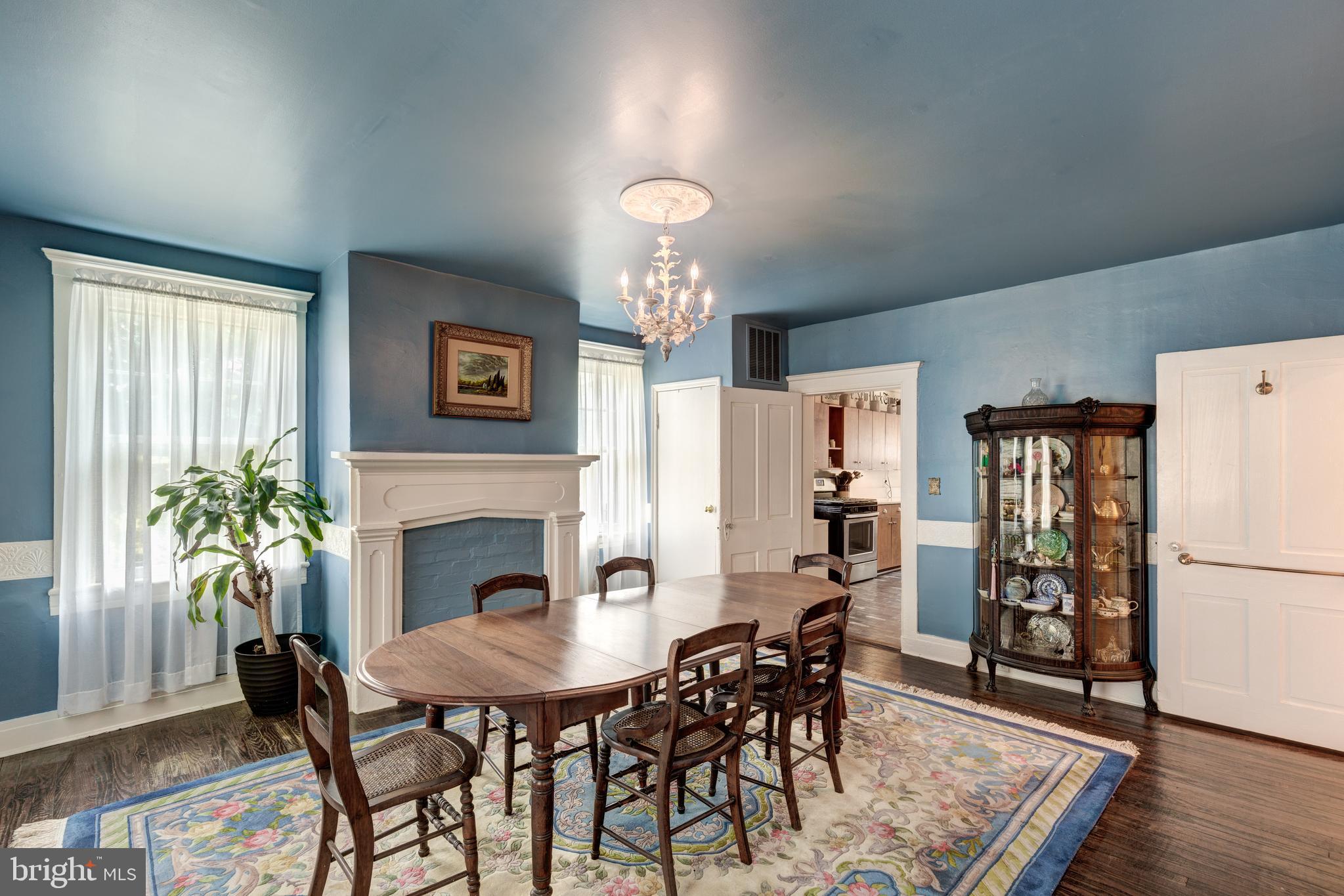 1401 Mckinstrys Mill Road New Windsor, MD 21776 - Photo 5 of 79 Gallery Image 5