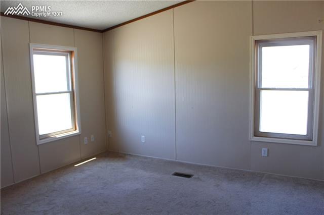 1225 Houseman Road Colorado Springs, CO 80930 - Photo 3 of 24 Gallery Image 3