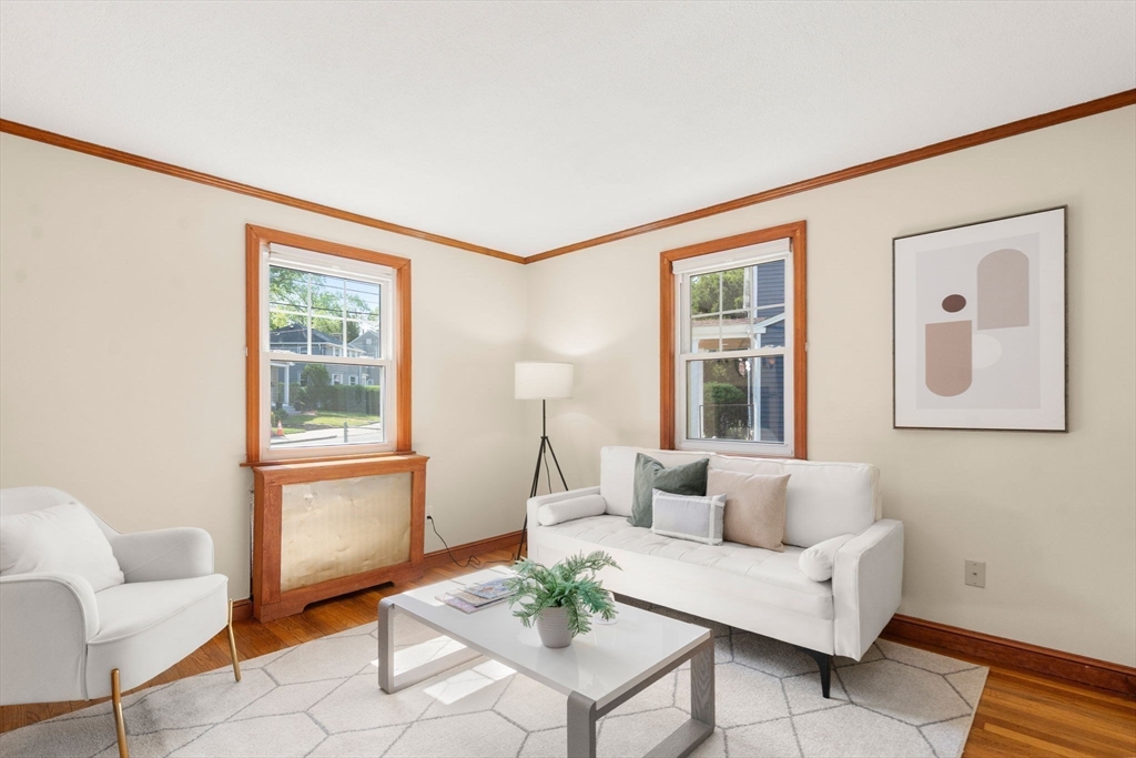 17 Myopia Road Boston, MA 02136 - Photo 6 of 27