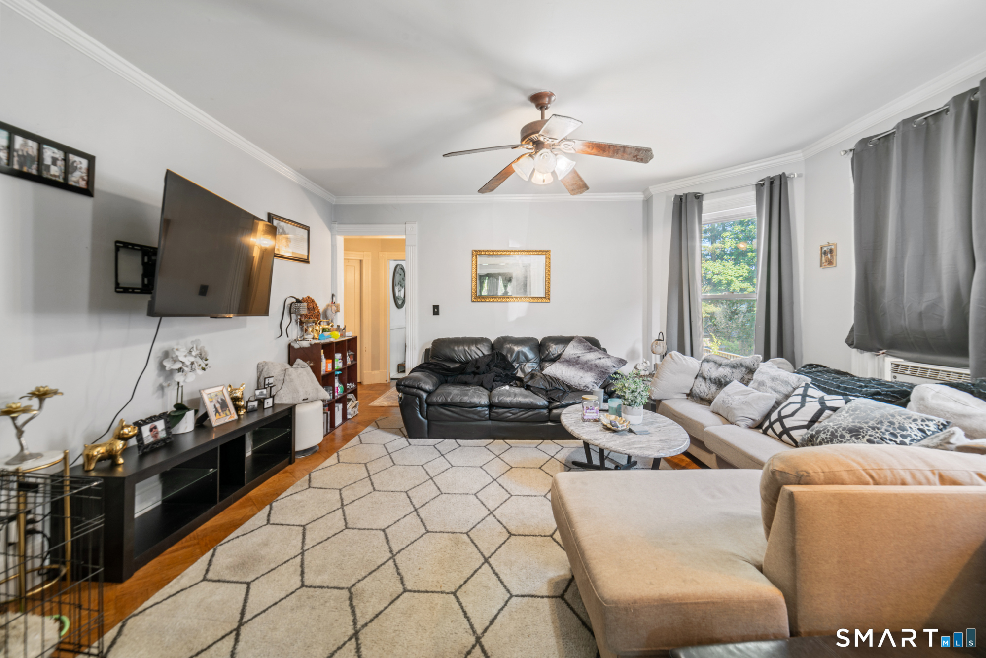 524 Prospect Street Torrington, CT 06790 - Photo 13 of 38 Unit 1 living room