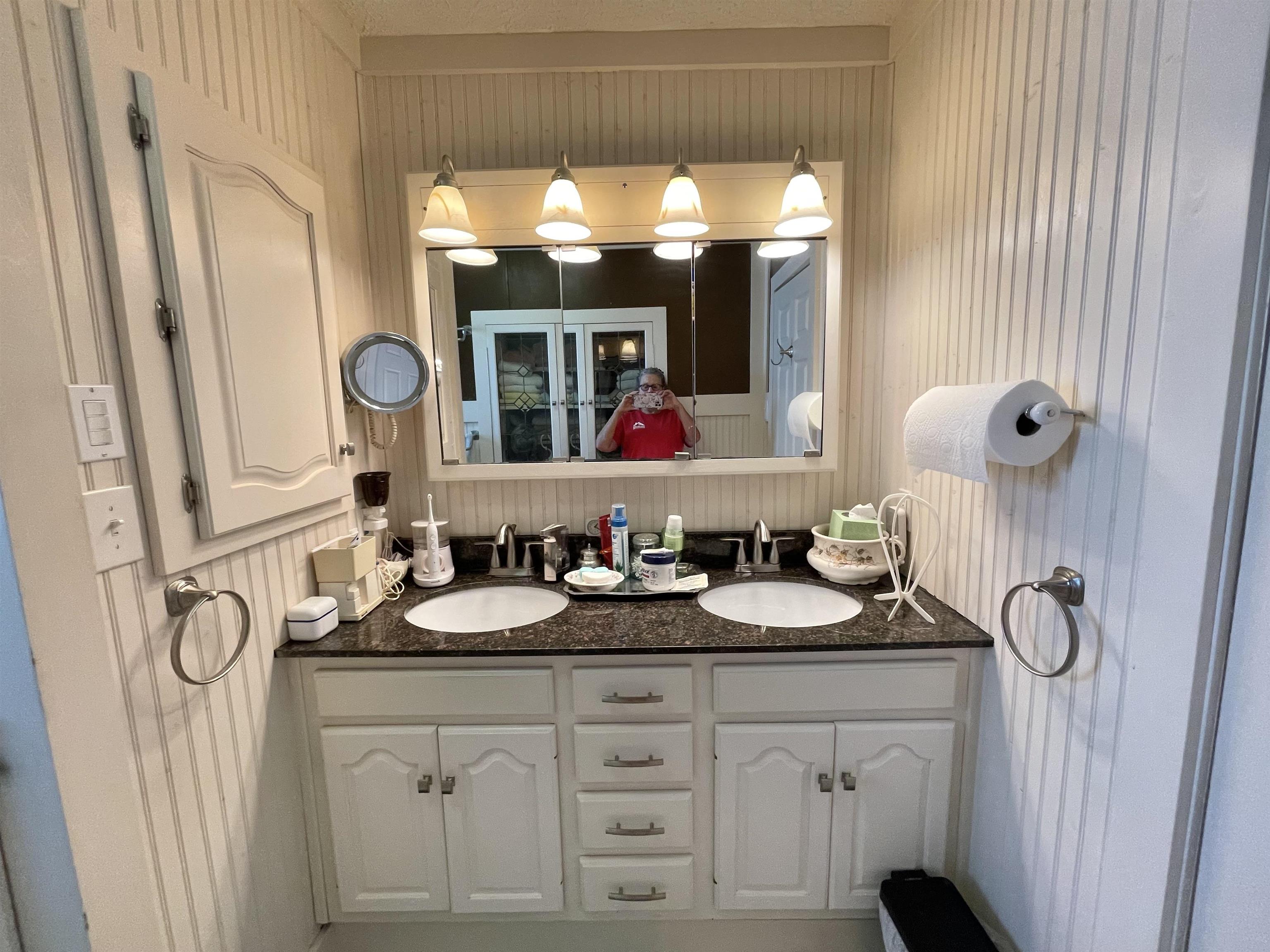 826 Raceland Avenue Raceland, KY 41169 - Photo 17 of 33