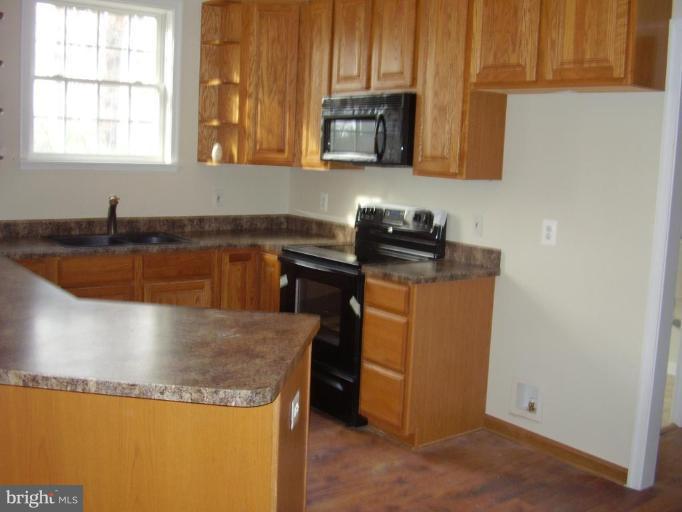 31859 Indiantown Road Locust Grove, VA 22508 - Photo 15 of 24 Kitchen