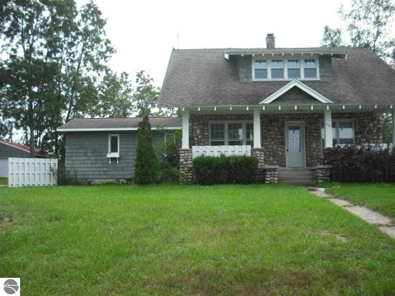6157 Secor Road Traverse City, MI 49685 - Photo 2 of 24 1776104-1.JPG