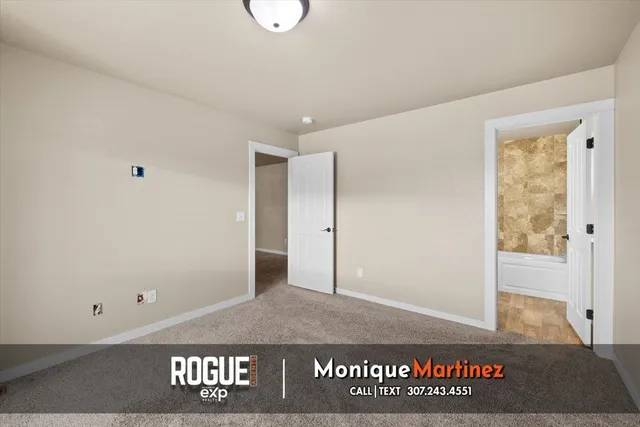 $305,000 | 6020 Overlook Way, Mills, WY 82604