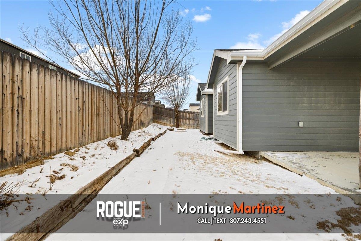 6020 Overlook Way Mills, WY 82604 - Photo 34 of 39