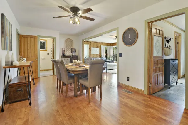 $575,000 | 9105 Gittings Road, Mount Pleasant, WI 53406