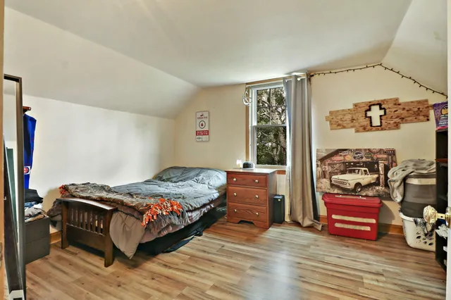 $575,000 | 9105 Gittings Road, Mount Pleasant, WI 53406