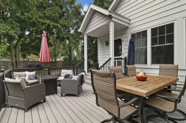 $575,000 | 9105 Gittings Road, Mount Pleasant, WI 53406