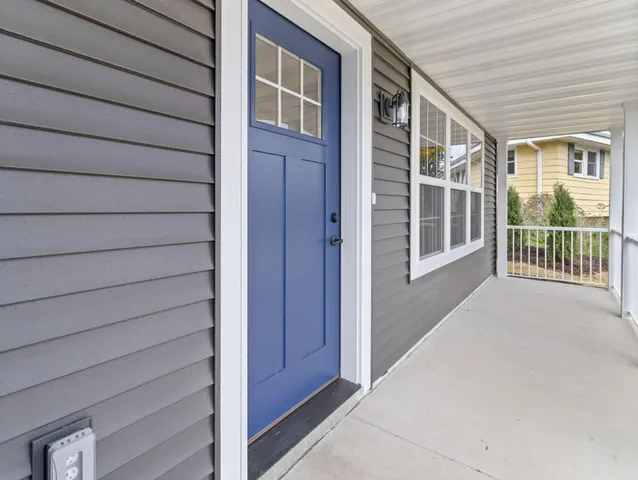 $415,900 | 1914 River Drive North, West Bend, WI 53090