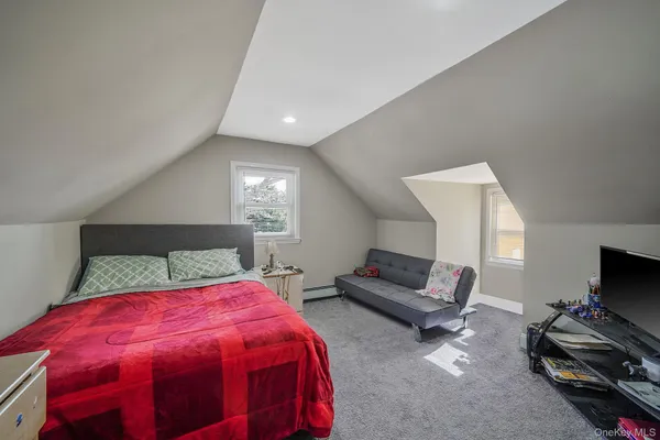 $559,000 | 67 Pentmoor Drive, Mastic, NY 11950