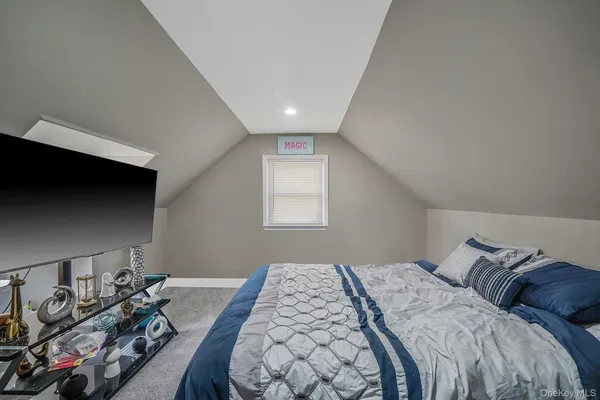 $559,000 | 67 Pentmoor Drive, Mastic, NY 11950