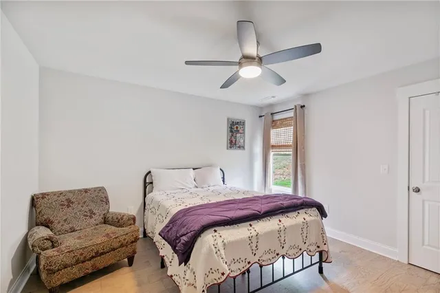 $460,000 | 2241 North 16th Highway, Whitesburg, GA 30185