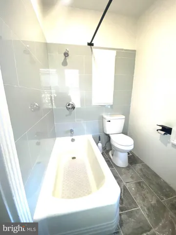 $178,900 | 312 Carpenter Street, Reading, PA 19602