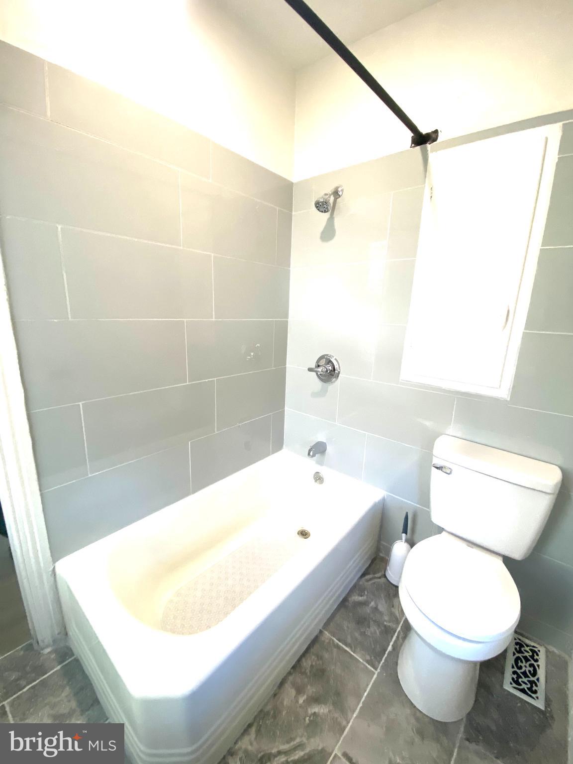 312 Carpenter Street Reading, PA 19602 - Photo 24 of 45