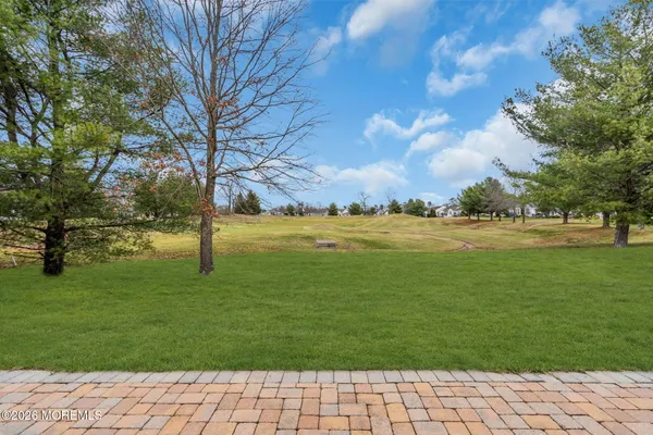 a view of an outdoor space