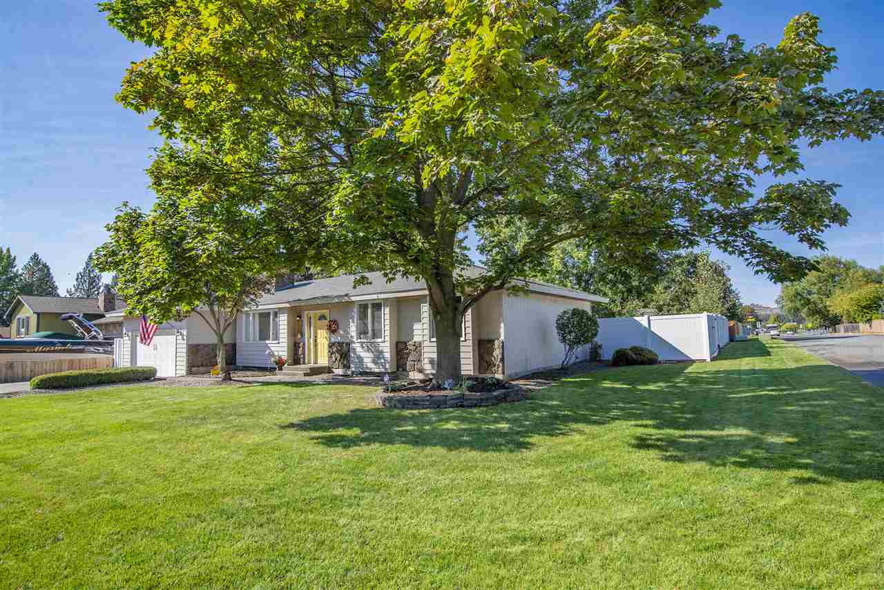 2406 South Houk Road Spokane Valley, WA 99216 - Photo 2 of 24 Gallery Image 2