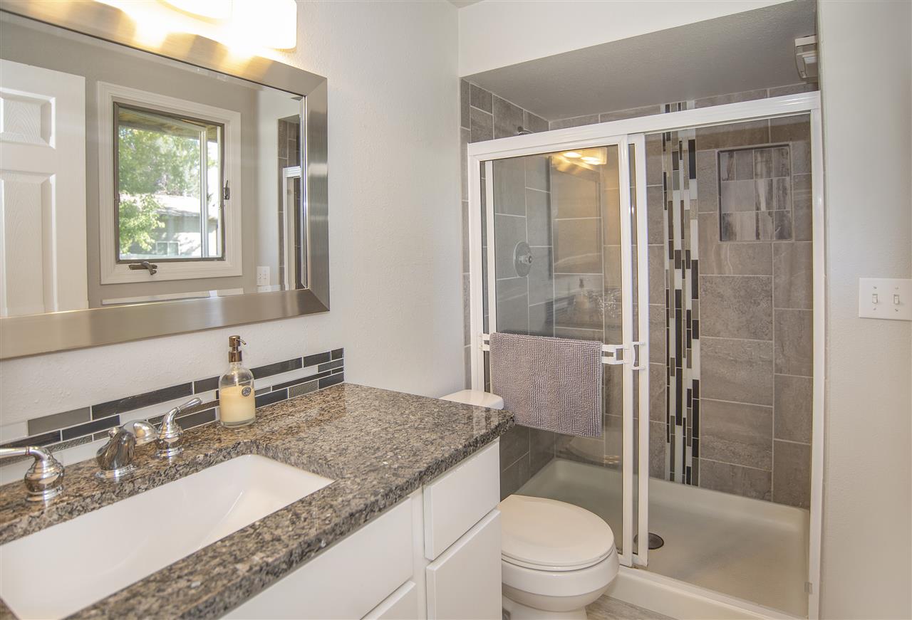 2406 South Houk Road Spokane Valley, WA 99216 - Photo 13 of 24 Gallery Image 13