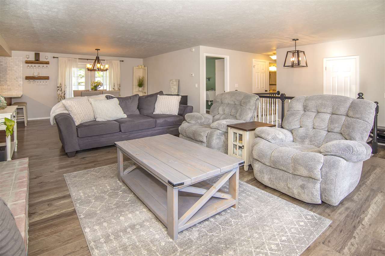 2406 South Houk Road Spokane Valley, WA 99216 - Photo 5 of 24 Gallery Image 5