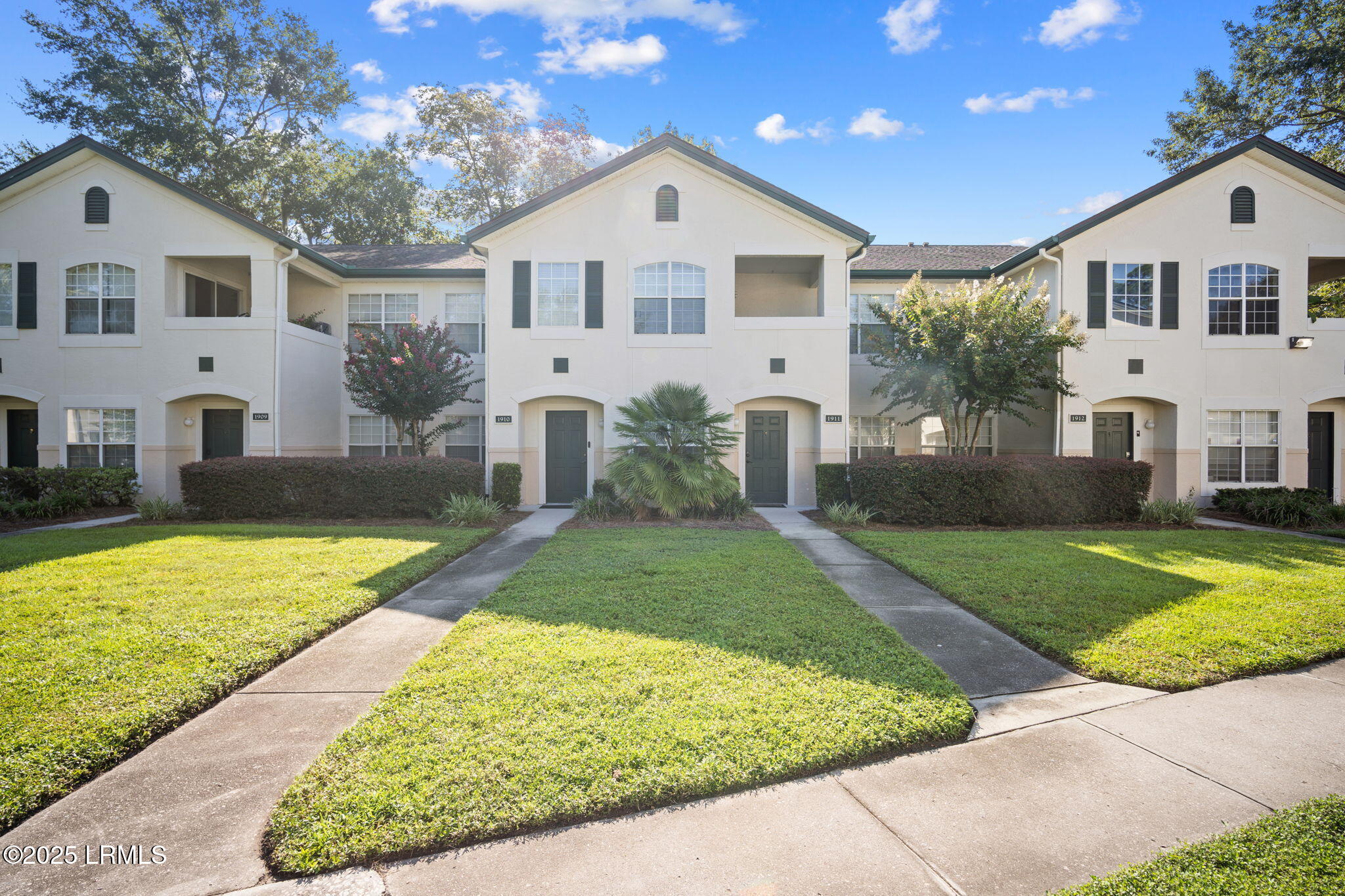 897 Fording Island Road, Unit 1911 Bluffton, SC 29910 - Photo 2 of 38 2-web-or-mls-DSC03118