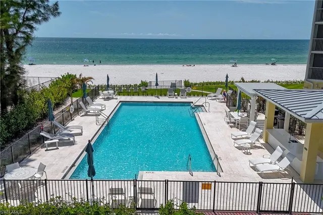 $12,000 | 3483 Gulf Shore Boulevard North, Unit 604, Naples, FL 34103