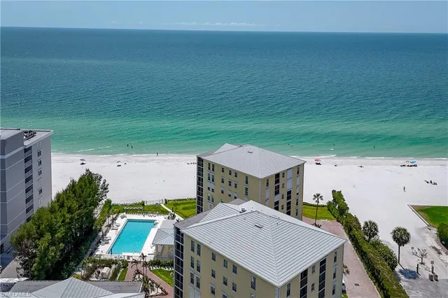 $12,000 | 3483 Gulf Shore Boulevard North, Unit 604, Naples, FL 34103